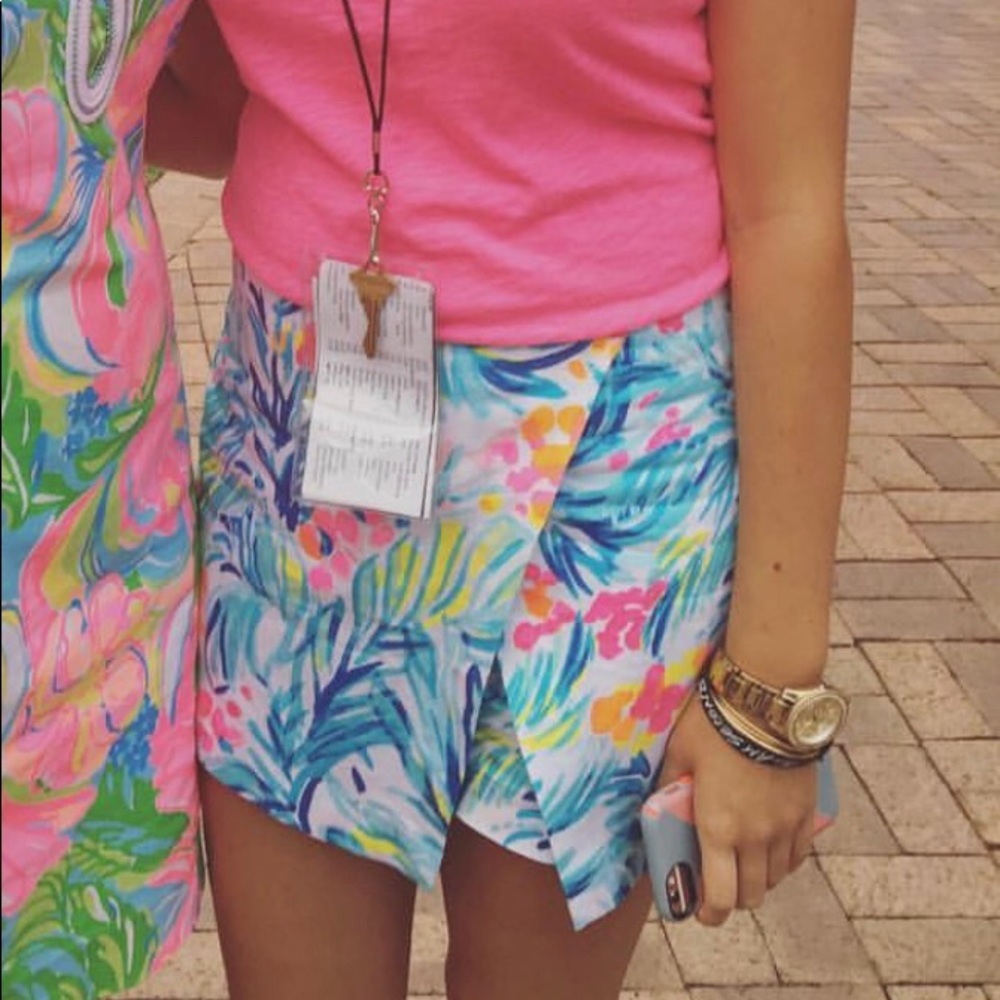 Lilly Pulitzer skort 💙